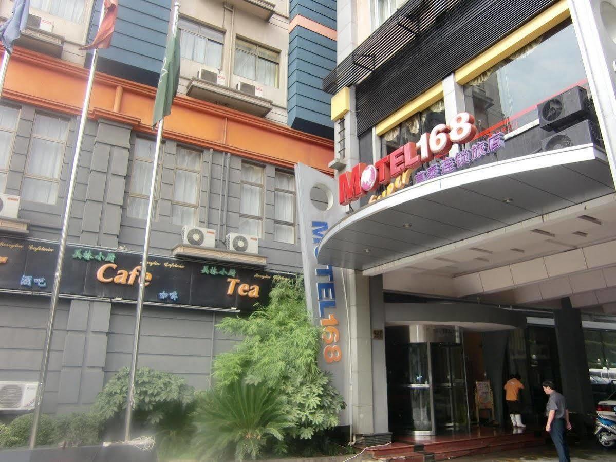 Motel 168 Liu Zhou Road Inn Shanghai Exterior photo